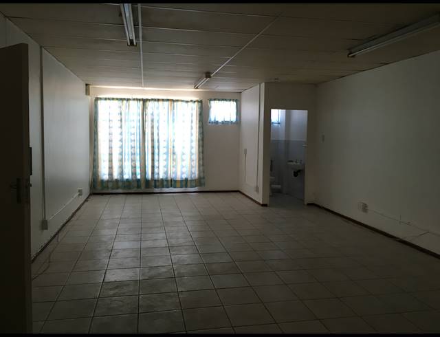 174M² WAREHOUSE SOLD IN GLEN ANIL